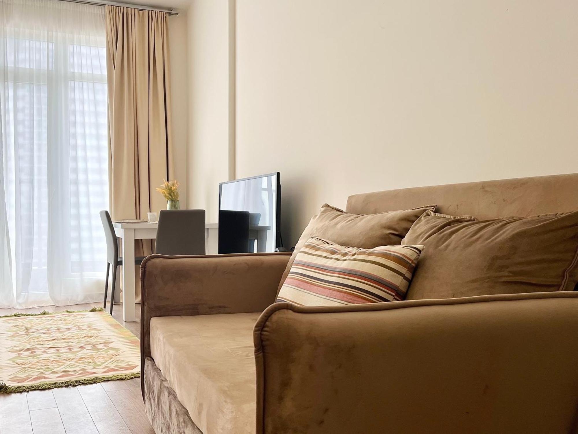 Batumi Boulevard Resort Pokoj fotografie